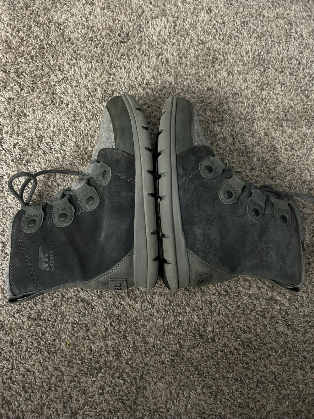 Sorel Women’s Explorer Joan, Gray Waterproof Winter Boots, Size 6.5